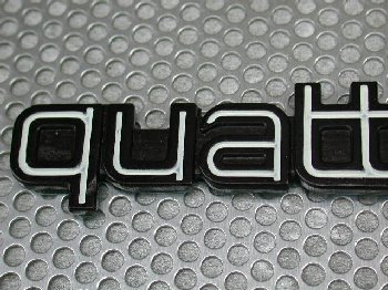 Ferrari  quattrovalvole  Script (Large)