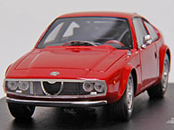 1/43 Alfa Romeo Junior Z 1300 Miniature Model