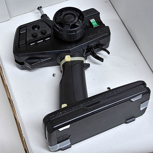 ABARTH500 ASSETTO CORSE���ߥ䥨�����ѡ��ȥӥ�ɥ��꡼��RC�������å�