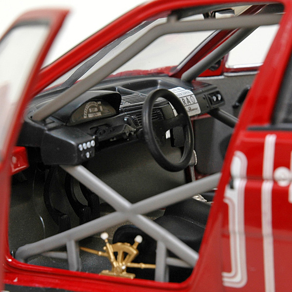 1/18 Alfa Romeo ALFA 155 V6 TI DTM 1993 N.Larini Miniature Model