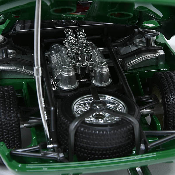 1/18 scale Ferrari 250 Le Mans 1965 miniature model