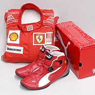 Scuderia Ferrari 2010 Mechanic Racing Suits & Shoes Set