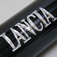 LANCIAワインMONFERATO DOC (赤2012&白2013)/ギフトボックス入り