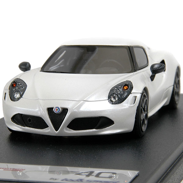 1/43 Alfa Romeo純正4Cミニチュアモデル-Launch Edition-