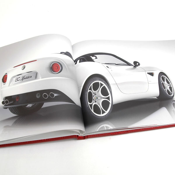 Alfa Romeo 8C Spider Sales Brochure