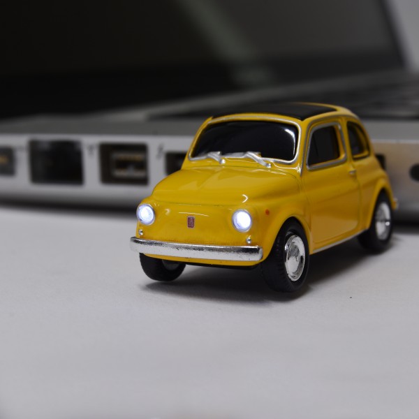 1/57 FIAT500ߥ˥奢USB(8GB)