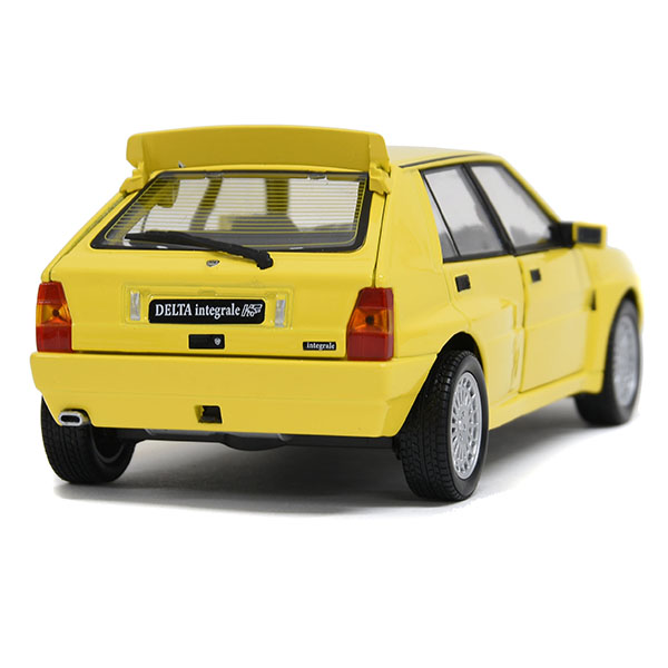 1/24 LANCIA Delta Evoluzione Miniature Model(Yellow)