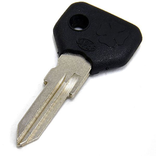 Alfa Romeo Blanc Key(75/SZ)