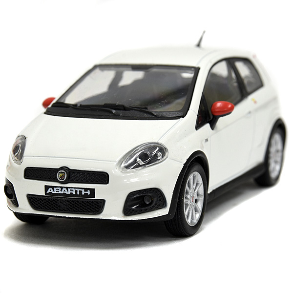 1/43 ABARTH純正Grande Punto ABARTHミニチュアモデル