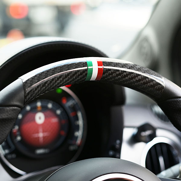 ABARTH 500 Real Carbon Steering Wheel Cover(Flag)<br><font size=-1 color=red>05/20到着</font>