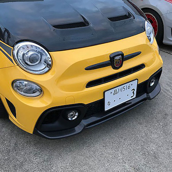 ABARTH 595(シリーズ4)フロントカーボンリップスポイラー by THREE HUNDRED