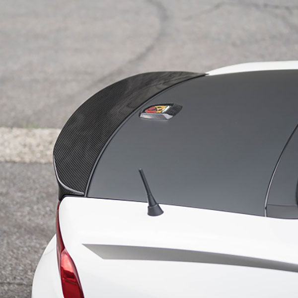 ABARTH 124 spiderカーボントランクスポイラー by THREE HUNDRED