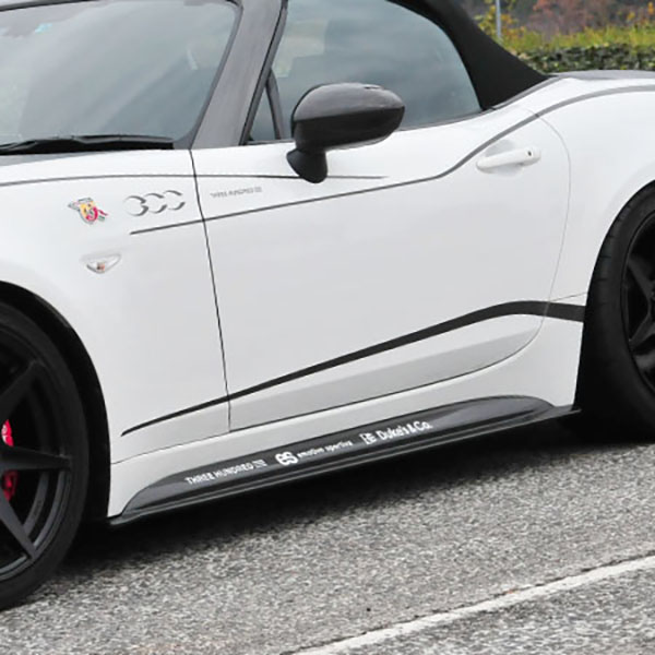 ABARTH 124 spiderカーボンサイドスカートセット by THREE HUNDRED