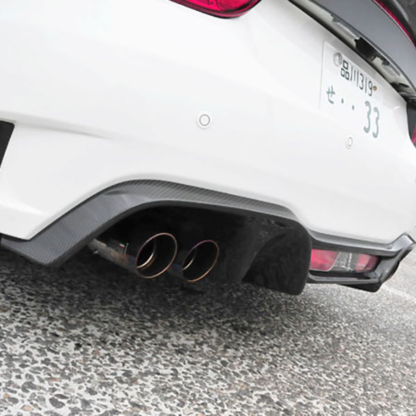 ABARTH 124 spiderカーボンリアディフューザー by THREE HUNDRED