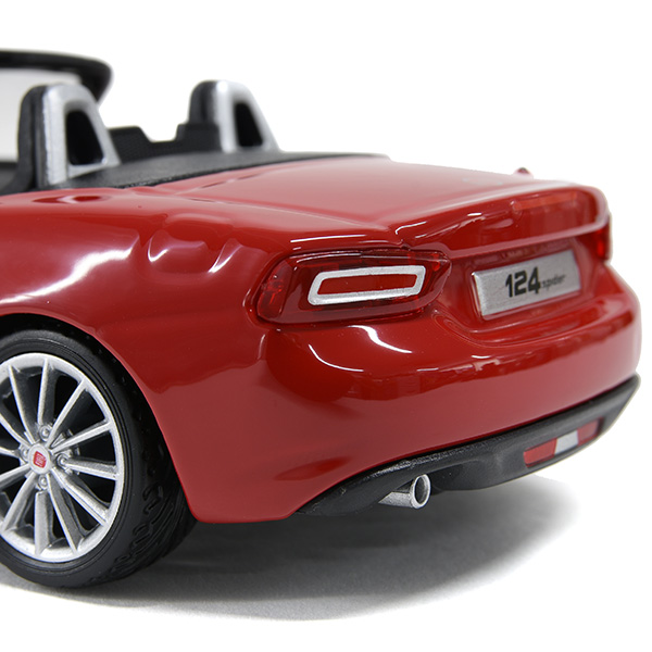 1/24 FIAT 124 Spiderߥ˥奢ǥ