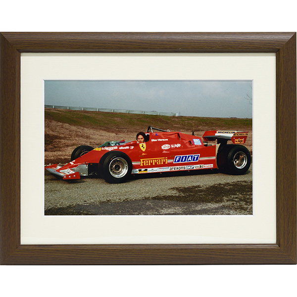Gilles Villeneuve Photo with Frame Type B