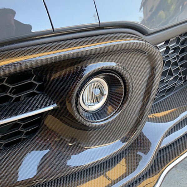 ABARTH 595(シリーズ4)カーボンフォグリフレクターカバー by THREE HUNDRED