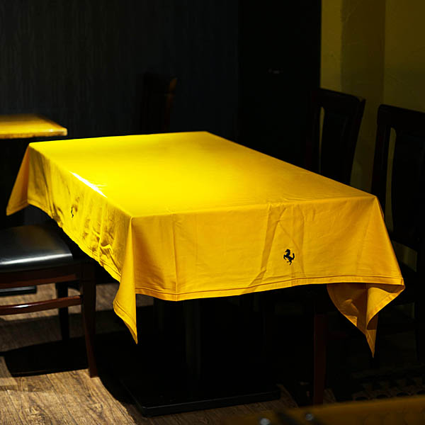 Ristrante Cavallino Table cloth