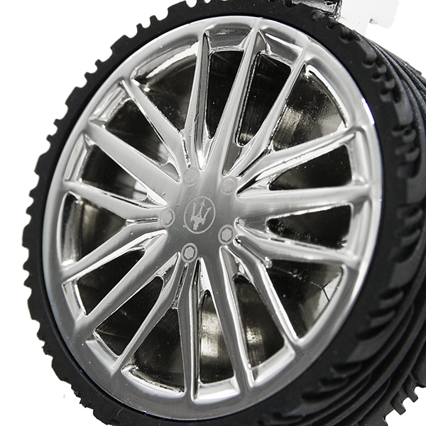 MASERATI�����ۥ����뷿�������(Quattroporte)