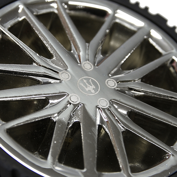 MASERATI�����ۥ����뷿�������(Quattroporte)