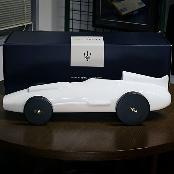 1/8 MASERATI Official M58 Silhouette model object (white)