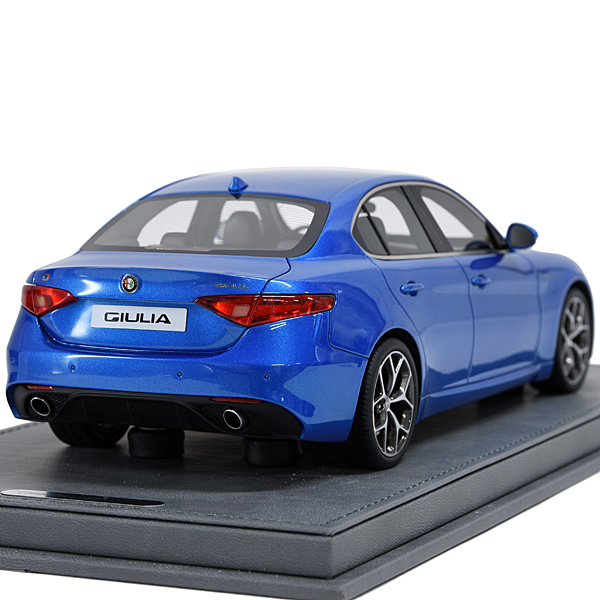 1/18 Alfa Romeo Giulia Veloce Miniature Model (Blue Misano) by BBR