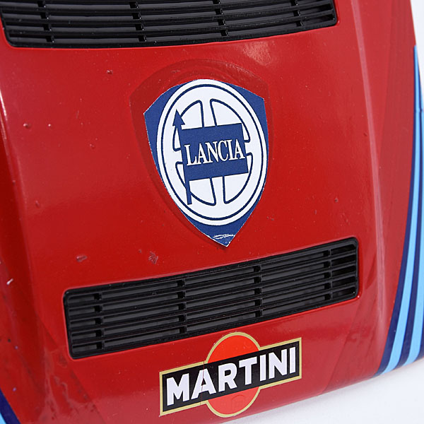 Lancia Delta HF integrale 16V Front Cowl Object