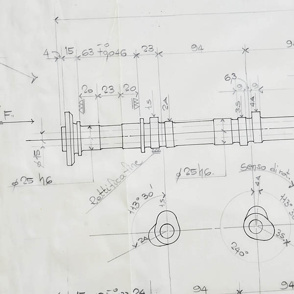 Ferrari 330GT 2+2 (Tipo209)���󥸥󥫥ॷ��ե��߷׿޳���