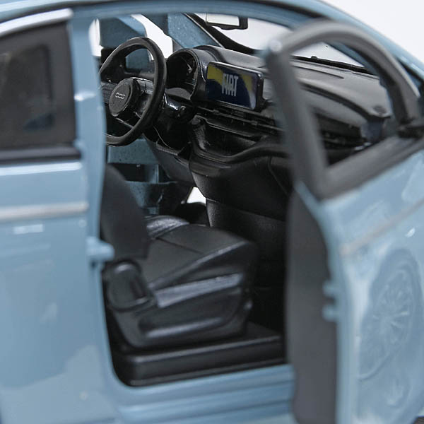 1/24 FIAT500e Miniature model