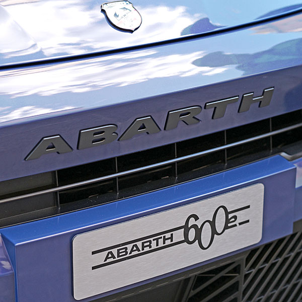ABARTH Genuine 500e/600e Front Logo Emblem