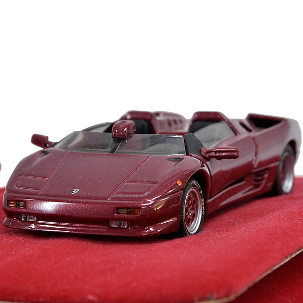 1/43 Lamborghini Diablo Roadster Miniature Model By CDC