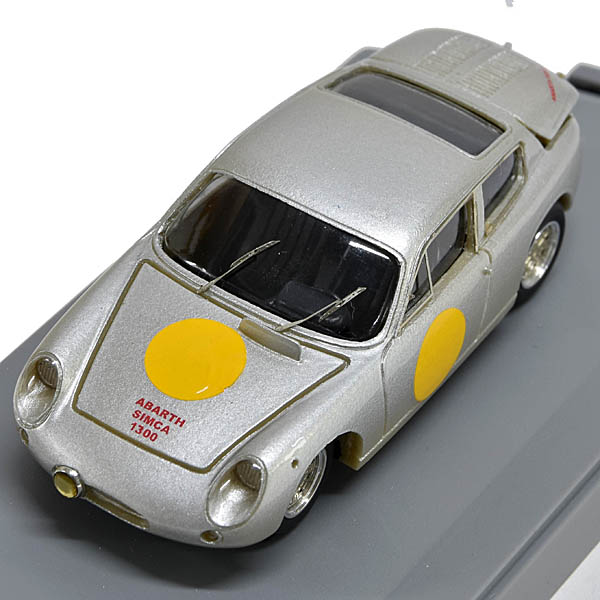 1/43 ABARTH SIMCA 1300�ߥ˥��奢��ǥ� by pinko automodelli