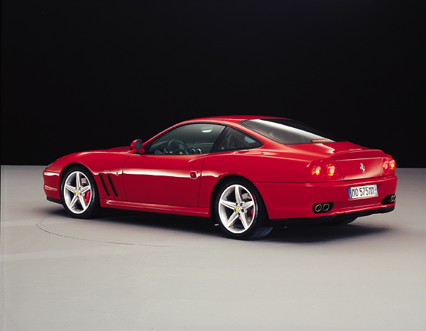 la Ferrari 2002����͡��֥��硼�ץ쥹���å�