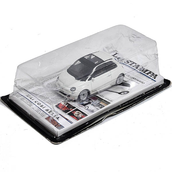 1/43 FIAT 500 La Stampa ����ܥ졼�����ߥ˥��奢��ǥ�