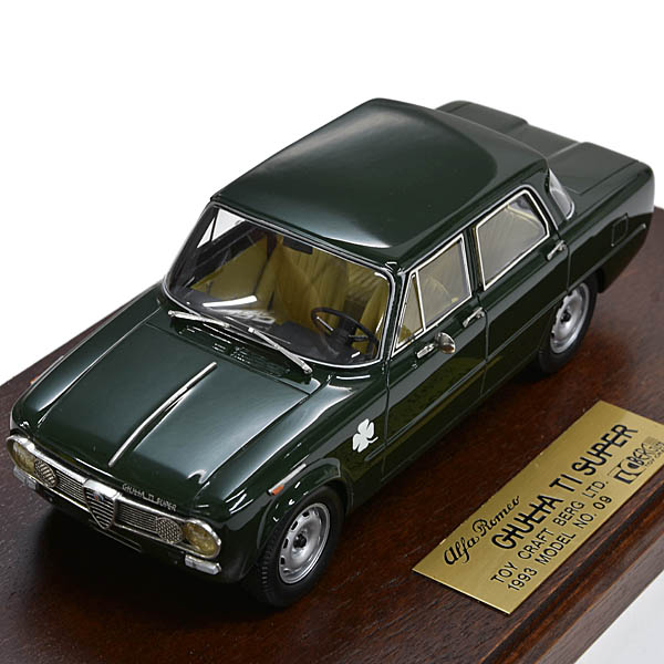 1/24 Alfa Romeo GIULIA TI SUPER�ߥ˥��奢��ǥ� 