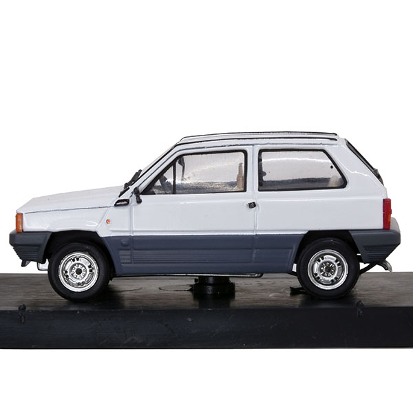 1/43 FIAT Panda 45 Miniature Model (White) : Italian Auto Parts & Gadgets  Store