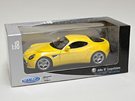 1/18 Alfa Romeo 8C Competizione Miniature Model