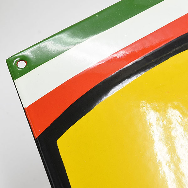Ferrari Emblem Plate