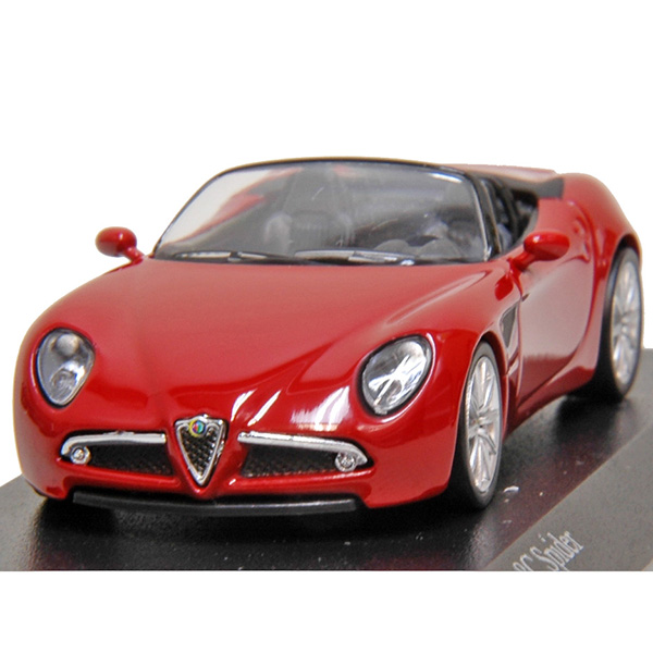 1/64 Alfa Romeo 8C Spiderミニチュアモデル
