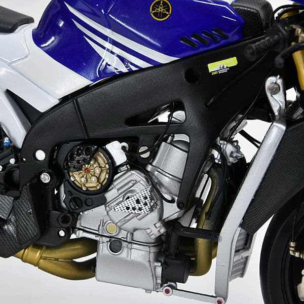 1/12 FIAT YAMAHA Team YZR-M1 Valentino Rossi�ߥ˥��奢��ǥ륻�å�