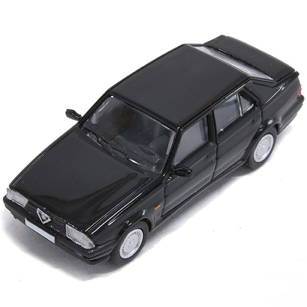 1/87 Alfa Romeo 75 ߥ˥奢ǥ