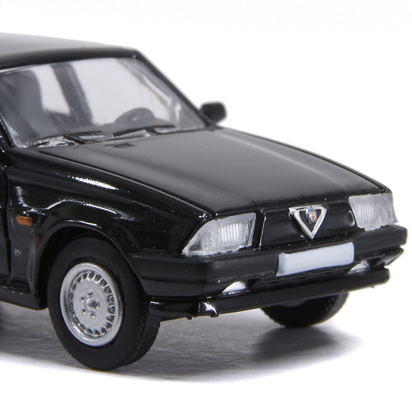 1/87 Alfa Romeo 75 ߥ˥奢ǥ