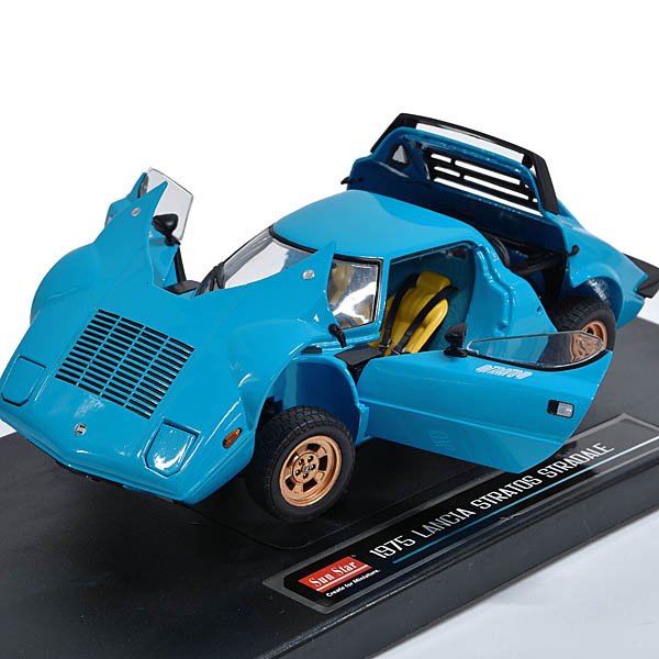 1/18 scale LANCIA STRATOS Stradale miniature model by Sun Star