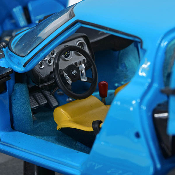 1/18 scale LANCIA STRATOS Stradale miniature model by Sun Star