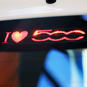 FIAT 500ハイマウントブレーキランプ用I LOVE 500ロゴステッカー(抜き文字タイプ)<br><font size=-1 color=red>06/20到着</font>