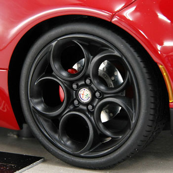 1/18 Alfa Romeo 4Cߥ˥奢ǥ