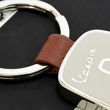 Vespa Official Shield Shaped Keyring(Gray)