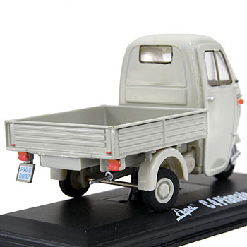 1/32 APE C4 Pinale 1962 Miniature Model