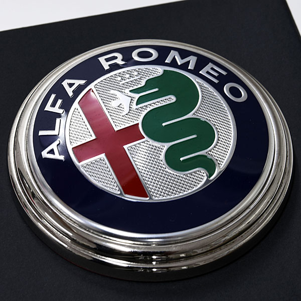 Alfa Romeo New Emblem Paper Weight