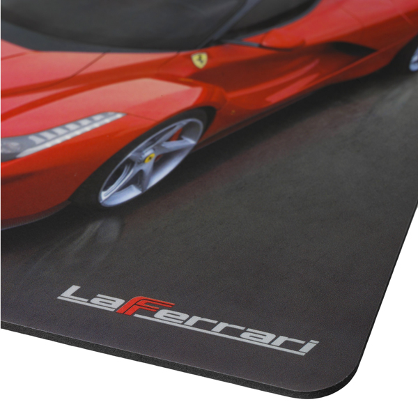 Ferrari La Ferrari Mouse Pad